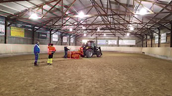 Ny ridebunn i hallen